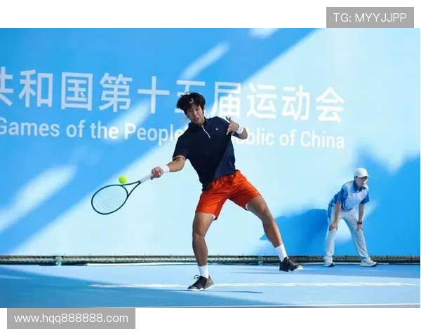 新一届网球大师赛精彩纷呈 世界顶级选手激战正酣争夺桂冠