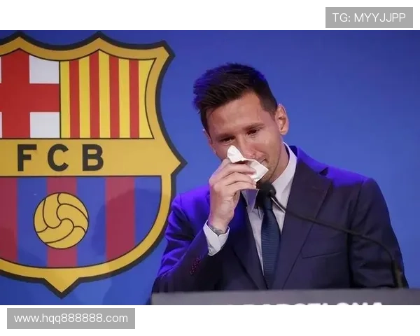 梅西回归巴萨引发热议 续约谈判进入关键阶段 球迷期待重聚