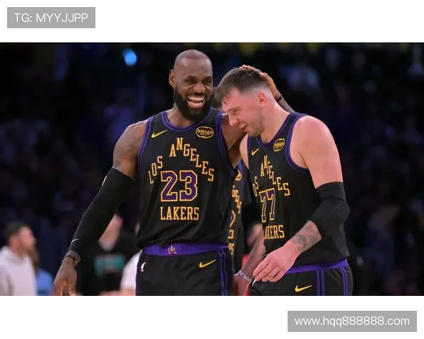 联盟焦点之战揭幕詹姆斯率湖人末节发力逆转勇士再取关键胜利重磅